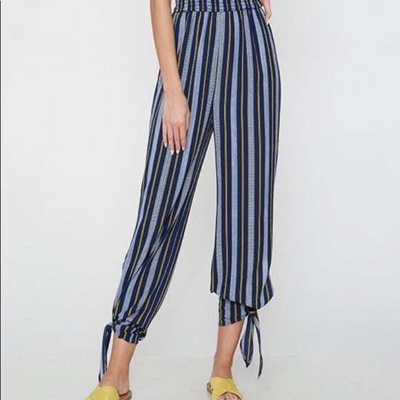 Just In 💙Navy Striped Jumpsuit - Picture 2 of 5